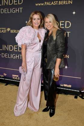 Bettina Cramer and Nadine Krüger at the world premiere of the Blinded by Delight Grand Show 2025 at the Friedrichstadt Palast Berlin, 08 10 2025 Foto:xM.xBehrensx xFuturexImagex blinded_5043