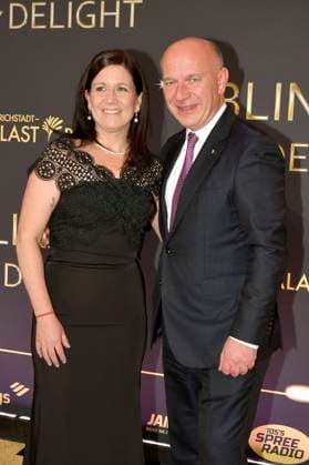 Katharina Günther Wünsch and Kai Wegner at the world premiere of the Blinded by Delight Grand Show 2025 at Friedrichstadt Palast Berlin, 08 10 2025 Foto:xM.xBehrensx xFuturexImagex blinded_5082
