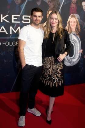 Lucas Reiber and Stefanie Stappenbeck at the premiere of the ZDF crime series Ein starkes Team Für immer jung in the Astor Film Lounge Berlin, 08 10 2025 Foto:xC.xBehringx xFuturexImagex team_5080
