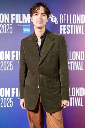 The BFI London Film Festival Gala of the UK premiere of TWINLESS, taking place on Thursday 9th of October 2025 at Curzon Soho in London, UK. James Sweeney at the BFI London Film Festival Gala of the UK premiere of TWINLESS, taking place on Thursday 9th of October 2025 at Curzon Soho in London, UK., Credit:Oleksii Ovcharenko Avalon United Kingdom, London  Copyright: xOleksiixOvcharenkox xAvalonx 1044391039