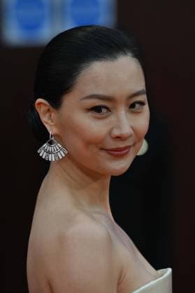 Ballad of a Small Player Gala - 69th BFI London Film Festival LONDON, UNITED KINGDOM - OCTOBER 9: American actress Fala Chen attends the Ballad of a Small Player Headline Gala at the 69th BFI London Film Festival at The Royal Festival Hall in London, United Kingdom on October 9, 2025. Rasid Necati Aslim Anadolu London United Kingdom. Editorial use only. Please get in touch for any other usage.  Copyright: x2025xAnadoluxRaÅüidxNecatixAslÄ±mx