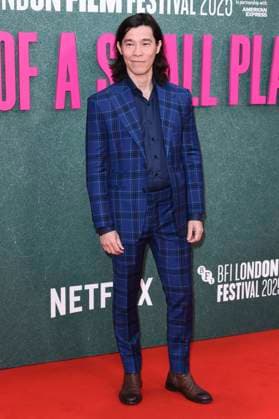 Jason Tobin at the premiere of the feature film Ballad of a Small Player at the 69 BFI London Film Festival 2025 at the Royal Festival Hall London, 09 10 2025 Foto:xS.xVasx xFuturexImagex small_5001