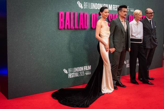 October 9, 2025, London, United Kingdom: Fala Chen, Colin Farrell, Tilda Swinton and Edward Berger attend the Ballad of a Small Player Headline Gala during the 69th BFI London Film Festival at The Royal Festival Hall. London United Kingdom - ZUMAs197 20251009_aaa_s197_169 Copyright: xLoredanaxSangiulianox