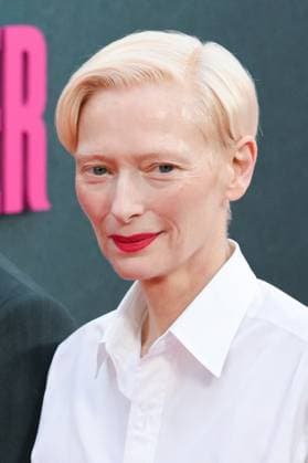 London BFI Ballad of a Small Player Premiere Tilda Swinton attending the Ballad of a Small Player Premiere as part of the BFI London Film Festival in London, England on October 09, 2025. Photo by Aurore Marechal ABACAPRESS.COM London  Copyright: xMarechalxAurore ABACAx