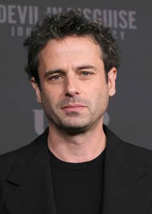 NEW YORK, NY- OCTOBER 9: Luke Kirby at Peacock™s Devil In Disguise: John Wayne Gacy Premiere at DGA NY Theater on October 9, 2025 in New York City. Copyright: xKatiexGodowskix