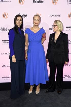 Presentation of the BRIGITTE Award Pinar Atalay,Julija Borissowna Nawalnaja and Susanna Riethmüller Editor-in-Chief BRIGITTE at the BRIGITTE Award ceremony at the Bertelsmann Representative Office in Berlin on 09 10 2025 Copyright: xEventpressxBerndtx