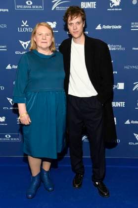 Hildegard Schroedter and Simon Steinhorst at the presentation of the German Acting Award 2025 at the Hotel Pullman Berlin Schweizerhof Berlin, 09 10 2025 Foto:xF.xKernx xFuturexImagex schauspielrpreis_5019