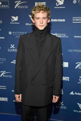 Philip Günsch at the presentation of the German Drama Award 2025 at the Hotel Pullman Berlin Schweizerhof Berlin, 09 10 2025 Foto:xF.xKernx xFuturexImagex schauspielrpreis_5103