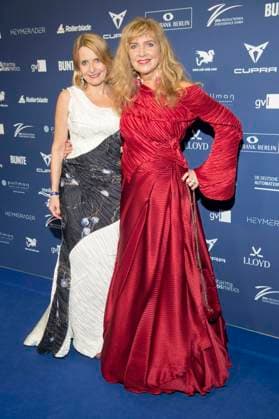 Nanna Kuckuck with guest at the presentation of the German Drama Award 2025 at the Hotel Pullman Berlin Schweizerhof Berlin, 09 10 2025 Foto:xF.xKernx xFuturexImagex schauspielrpreis_5137