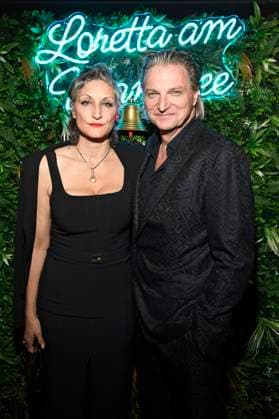 Stefan Jürgens with partner Boriana Rosenmüller at the German Acting Award 2025 ceremony at the Hotel Pullman Berlin Schweizerhof Berlin, 09 10 2025 Foto:xF.xKernx xFuturexImagex schauspielrpreis_5168