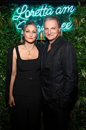 Stefan Jürgens with partner Boriana Rosenmüller at the German Acting Award 2025 ceremony at the Hotel Pullman Berlin Schweizerhof Berlin, 09 10 2025 Foto:xF.xKernx xFuturexImagex schauspielrpreis_5169