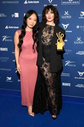 Andrea Guo and Seyneb Saleh at the presentation of the German Acting Award 2025 at the Hotel Pullman Berlin Schweizerhof Berlin, 09 10 2025 Foto:xF.xKernx xFuturexImagex schauspielrpreis_5240