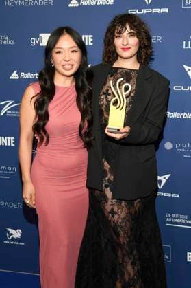 Andrea Guo and Seyneb Saleh at the presentation of the German Acting Award 2025 at the Hotel Pullman Berlin Schweizerhof Berlin, 09 10 2025 Foto:xF.xKernx xFuturexImagex schauspielrpreis_5241