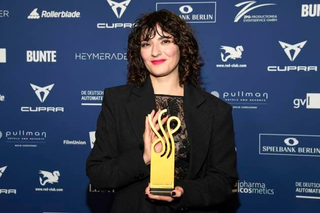 Seyneb Saleh at the presentation of the German Acting Award 2025 at the Hotel Pullman Berlin Schweizerhof Berlin, 09 10 2025 Foto:xF.xKernx xFuturexImagex schauspielrpreis_5245