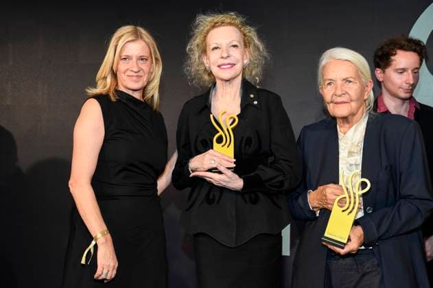 Caroline Peters, Sunnyi Melles and Hildegard Schmahl at the presentation of the German Acting Award 2025 at the Hotel Pullman Berlin Schweizerhof Berlin, 09 10 2025 Foto:xF.xKernx xFuturexImagex schauspielrpreis_5311
