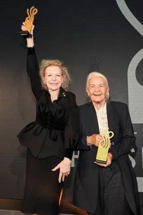 Sunnyi Melles and Hildegard Schmahl at the presentation of the German Acting Award 2025 at the Hotel Pullman Berlin Schweizerhof Berlin, 09 10 2025 Foto:xF.xKernx xFuturexImagex schauspielrpreis_5313