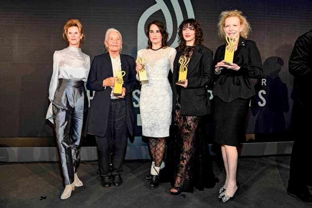 Leslie Malton, Hildegard Schmahl, Jennifer Sabel, Seyneb Saleh and Sunnyi Melles at the German Acting Award 2025 ceremony at the Hotel Pullman Berlin Schweizerhof Berlin, 09 10 2025 Foto:xF.xKernx xFuturexImagex schauspielrpreis_5314