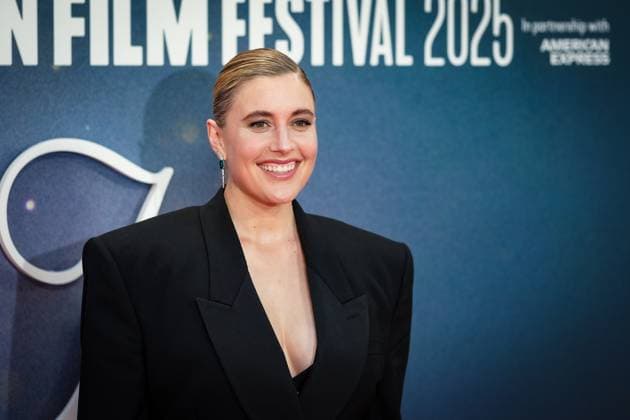 Jay Kelly UK premiere, BFI London Film Festival, Royal Festival Hall, London, 10 October 2025. Greta Gerwig attends the BFI London Film Festival; the UK premiere of JAY KELLY on Friday 10 October 2025 at Royal Festival Hall, London. ., Credit:Julie Edwards Avalon  Copyright: xJuliexEdwardsx xAvalonx 1044593185