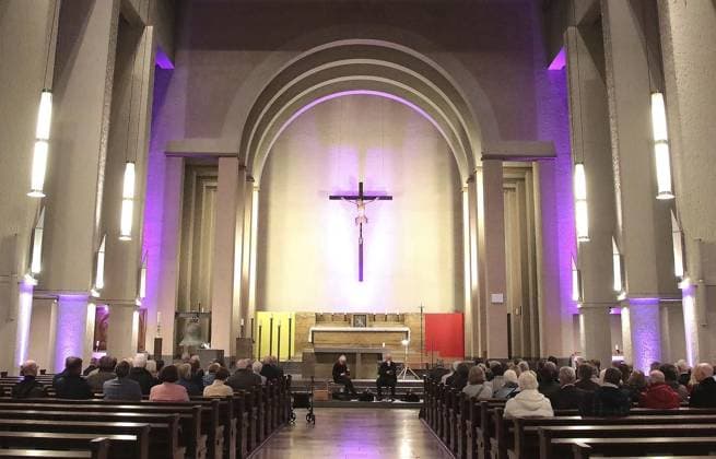 Bottrop Culture Prize Award Ceremony in the Herz Jesu in Bottrop FOR EDITORIAL PURPOSES ONLY EDITORIAL USE ONLY p Bottrop Culture Prize Award Ceremony for Gerd Heinz Stevens on Friday, October 10, 2025 in the Herz Jesu in Bottrop Photo Frank Oppitz FUNKE Foto Services p Culture, Arts, Entertainment Germany NRW Bottrop Copyright FrankxOppitz Copyright: FrankxOppitz doc82rhr7khe8xsqhtgp9x ,EDITORIAL USE ONLY Copyright: FrankxOppitz