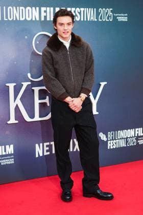 Jay Kelly UK premiere, BFI London Film Festival, Royal Festival Hall, London, 10 October 2025. Louis Partridge attends the BFI London Film Festival; the UK premiere of JAY KELLY on Friday 10 October 2025 at Royal Festival Hall, London. ., Credit:Julie Edwards Avalon  Copyright: xJuliexEdwardsx xAvalonx 1044592339