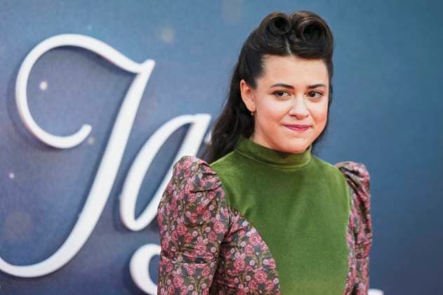 Grace Edwards at the premiere of the feature film Jay Kelly at the 69 BFI London Film Festival 2025 at the Royal Festival Hall London, 10 10 2025 Foto:xJ.xEdwardsx xFuturexImagex kelly_5017