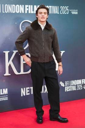 Louis Partridge at the premiere of the feature film Jay Kelly at the 69 BFI London Film Festival 2025 at the Royal Festival Hall London, 10 10 2025 Foto:xJ.xEdwardsx xFuturexImagex kelly_5020