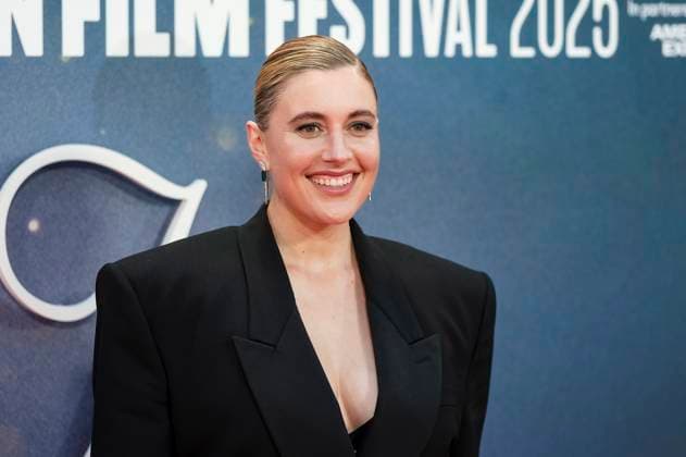 Greta Gerwig at the premiere of the feature film Jay Kelly at the 69 BFI London Film Festival 2025 at the Royal Festival Hall London, 10 10 2025 Foto:xJ.xEdwardsx xFuturexImagex kelly_5049