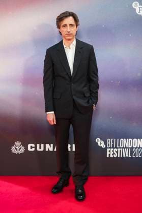Noah Baumbach at the premiere of the feature film Jay Kelly at the 69 BFI London Film Festival 2025 at the Royal Festival Hall London, 10 10 2025 Foto:xJ.xEdwardsx xFuturexImagex kelly_5052