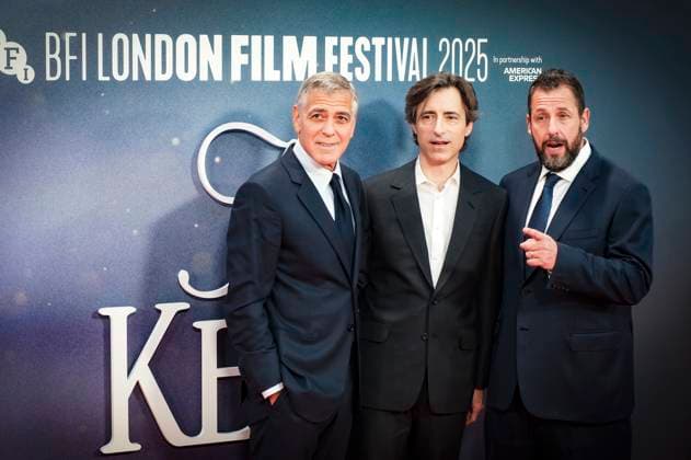 George Clooney, Adam Sandler and Noah Baumbach at the premiere of the feature film Jay Kelly at the 69 BFI London Film Festival 2025 at the Royal Festival Hall London, 10 10 2025 Foto:xJ.xEdwardsx xFuturexImagex kelly_5056