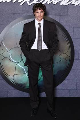 Frankenstein Premiere - Paris Jacob Elordi attends Frankenstein Premiere in Paris, France on October 10, 2025. Photo by Jerome Domine ABACAPRESS.COM  Copyright: xDominexJerome ABACAx