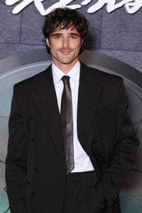 Frankenstein Premiere - Paris Jacob Elordi attends Frankenstein Premiere in Paris, France on October 10, 2025. Photo by Jerome Domine ABACAPRESS.COM  Copyright: xDominexJerome ABACAx