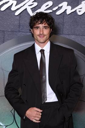 Frankenstein Premiere - Paris Jacob Elordi attends Frankenstein Premiere in Paris, France on October 10, 2025. Photo by Jerome Domine ABACAPRESS.COM  Copyright: xDominexJerome ABACAx