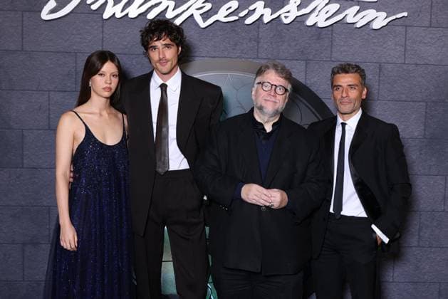 Frankenstein Premiere - Paris Mia Goth, Jacob Elordi, Guillermo del Toro and Oscar Isaac attends Frankenstein Premiere in Paris, France on October 10, 2025. Photo by Jerome Domine ABACAPRESS.COM  Copyright: xDominexJerome ABACAx