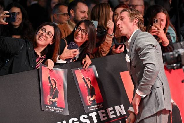 red carpet of the film Springsteen liberami dal nulla Jeremy Allen White on the red carpet of the film Springsteen liberami dal nulla at the cinema The modern space. Rome (Italy), 10 October 2025 Imago-Images Emmefoto Copyright: xImago-Images Emmefotox