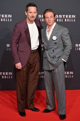red carpet of the film Springsteen liberami dal nulla Scott Cooper, Jeremy Allen White on the red carpet of the film Springsteen liberami dal nulla at the cinema The modern space. Rome (Italy), 10 October 2025 Imago-Images Emmefoto Copyright: xImago-Images Emmefotox