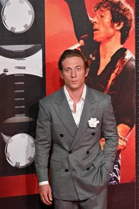 red carpet of the film Springsteen liberami dal nulla Jeremy Allen White on the red carpet of the film Springsteen liberami dal nulla at the cinema The modern space. Rome (Italy), 10 October 2025 Imago-Images Emmefoto Copyright: xImago-Images Emmefotox