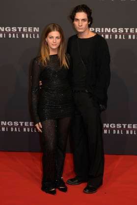 Springsteen Liberami dal nulla red carpet in Rome, Italy - 10 Oct 2025 Margherita Mazzucco (l) and boyfriend (r) attend the Springsteen Liberami dal Nulla movie red carpet at The Space Cinema Moderno. Rome Italy Copyright: xMarioxCartellix xSOPAxImagesx _DSC4264