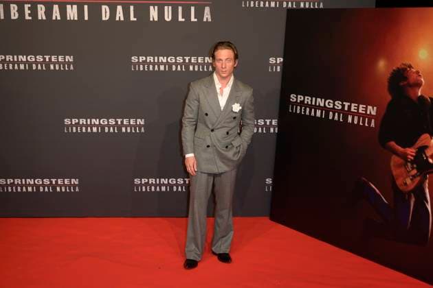 Springsteen Liberami dal nulla red carpet in Rome, Italy - 10 Oct 2025 Jeremy Allen White attends the Springsteen Liberami dal Nulla movie red carpet at The Space Cinema Moderno. Rome Italy Copyright: xMarioxCartellix xSOPAxImagesx _DSC4396