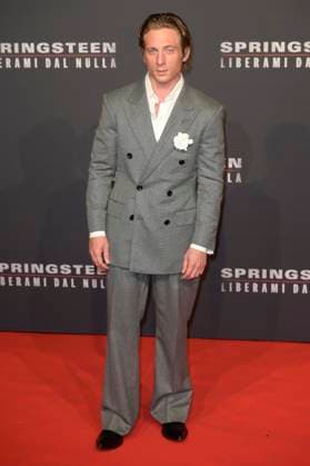 Springsteen Liberami dal nulla red carpet in Rome, Italy - 10 Oct 2025 Jeremy Allen White attends the Springsteen Liberami dal Nulla movie red carpet at The Space Cinema Moderno. Rome Italy Copyright: xMarioxCartellix xSOPAxImagesx _DSC4460