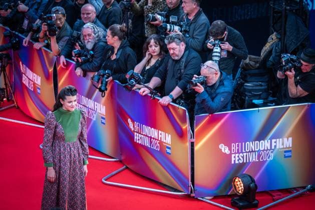 Jay Kelly Headline Gala - The 69th BFI London Film Festival in London - 10 Oct 2025 Grace Edwards attends the Headline Gala screening of Jay Kelly during the 69th BFI London Film Festival at The Royal Festival Hall. London United Kingdom Copyright: xLoredanaxSangiulianox xSOPAxImagesx LSangiuliano-4718