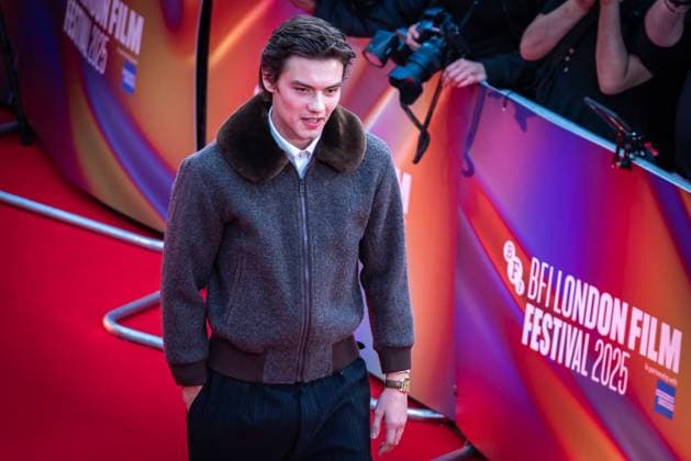 Jay Kelly Headline Gala - The 69th BFI London Film Festival in London - 10 Oct 2025 Louis Partridge attends the Headline Gala screening of Jay Kelly during the 69th BFI London Film Festival at The Royal Festival Hall. London United Kingdom Copyright: xLoredanaxSangiulianox xSOPAxImagesx LSangiuliano-4722