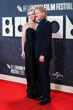 Kirsten Dunst with husband Jesse Plemons at the premiere of the feature film Bugonia at the 69 BFI London Film Festival 2025 at the Royal Festival Hall London, 10 10 2025 Foto:xJ.xEdwardsx xFuturexImagex bugonia_5009