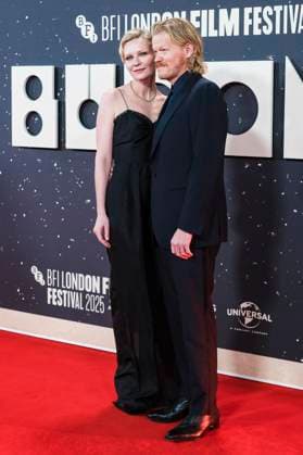 Kirsten Dunst with husband Jesse Plemons at the premiere of the feature film Bugonia at the 69 BFI London Film Festival 2025 at the Royal Festival Hall London, 10 10 2025 Foto:xJ.xEdwardsx xFuturexImagex bugonia_5010