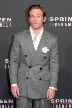 Jeremy Allen White at the premiere of the feature film Springsteen Liberami dal nulla Springsteen Deliver Me from Nowhere at Space Cinema Moderno Rome, 10 10 2025 Foto:xA.xM.xTinghinox xFuturexImagex springsteen_rom_5041