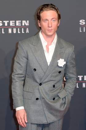 Jeremy Allen White at the premiere of the feature film Springsteen Liberami dal nulla Springsteen Deliver Me from Nowhere at Space Cinema Moderno Rome, 10 10 2025 Foto:xA.xM.xTinghinox xFuturexImagex springsteen_rom_5042