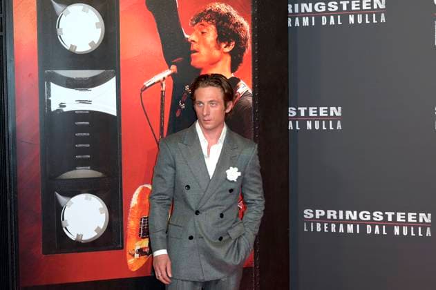 Jeremy Allen White at the premiere of the feature film Springsteen Liberami dal nulla Springsteen Deliver Me from Nowhere at Space Cinema Moderno Rome, 10 10 2025 Foto:xA.xM.xTinghinox xFuturexImagex springsteen_rom_5062