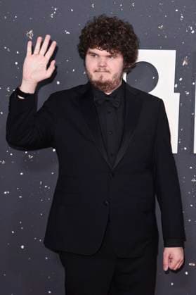 Aidan Delbis at the premiere of the feature film Bugonia at the 69 BFI London Film Festival 2025 at the Royal Festival Hall London, 10 10 2025 Foto:xS.xVasx xFuturexImagex bugonia_5049