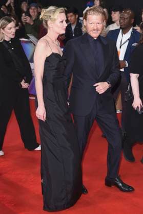Kirsten Dunst with husband Jesse Plemons at the premiere of the feature film Bugonia at the 69 BFI London Film Festival 2025 at the Royal Festival Hall London, 10 10 2025 Foto:xS.xVasx xFuturexImagex bugonia_5055