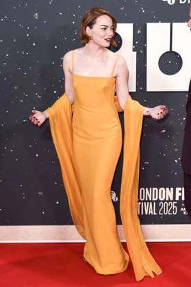 Emma Stone at the premiere of the feature film Bugonia at the 69 BFI London Film Festival 2025 at the Royal Festival Hall London, 10 10 2025 Foto:xS.xVasx xFuturexImagex bugonia_5075