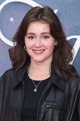 Carly Sophia Davies at the premiere of the feature film Jay Kelly at the 69 BFI London Film Festival 2025 at the Royal Festival Hall London, 10 10 2025 Foto:xS.xVasx xFuturexImagex kelly_5087